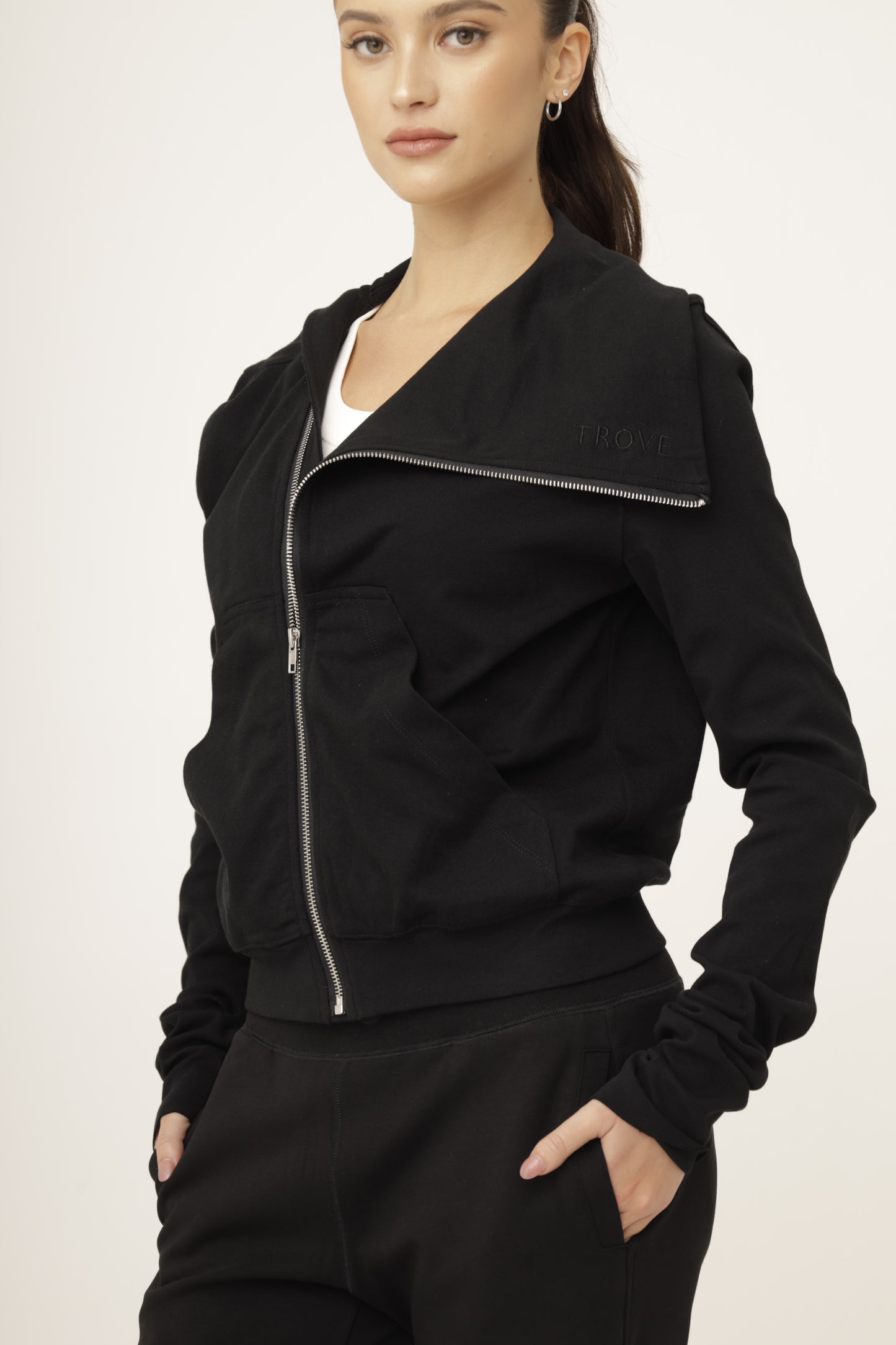 Jetset Wide-Collar Jacket
