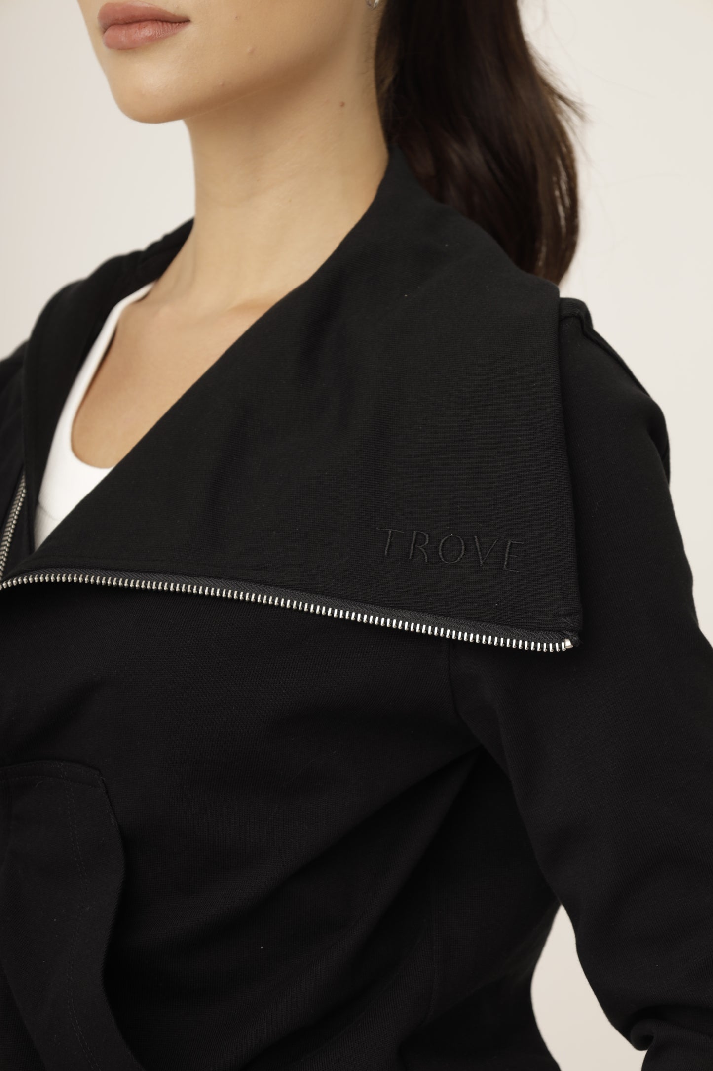 Jetset Wide-Collar Jacket