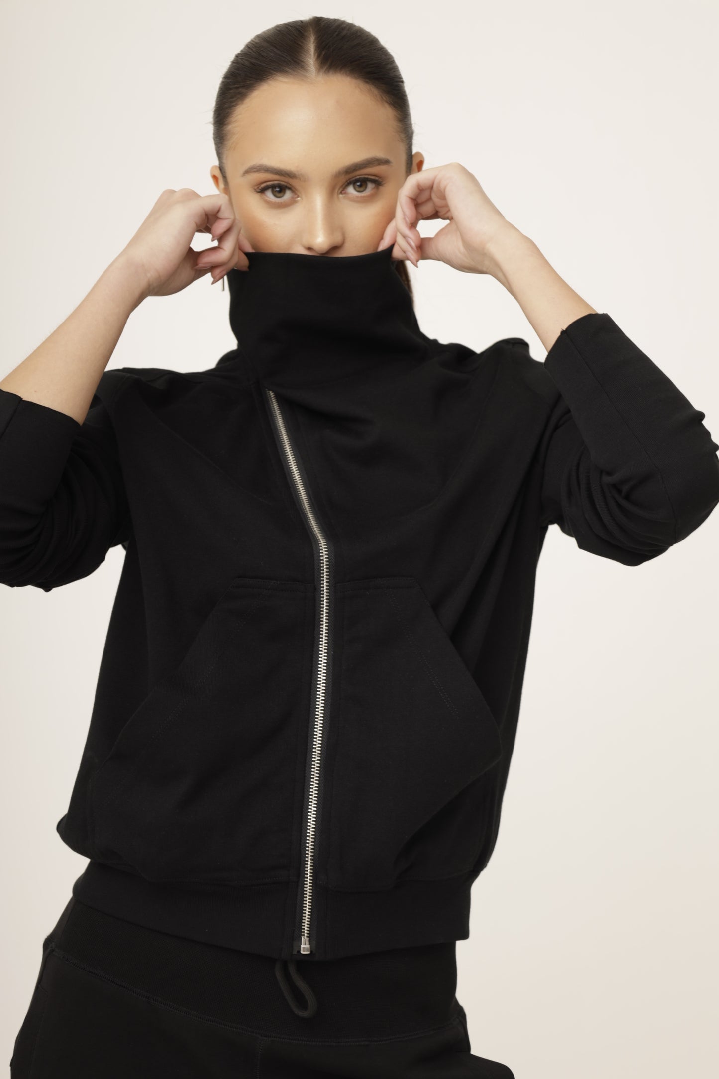 Jetset Wide-Collar Jacket