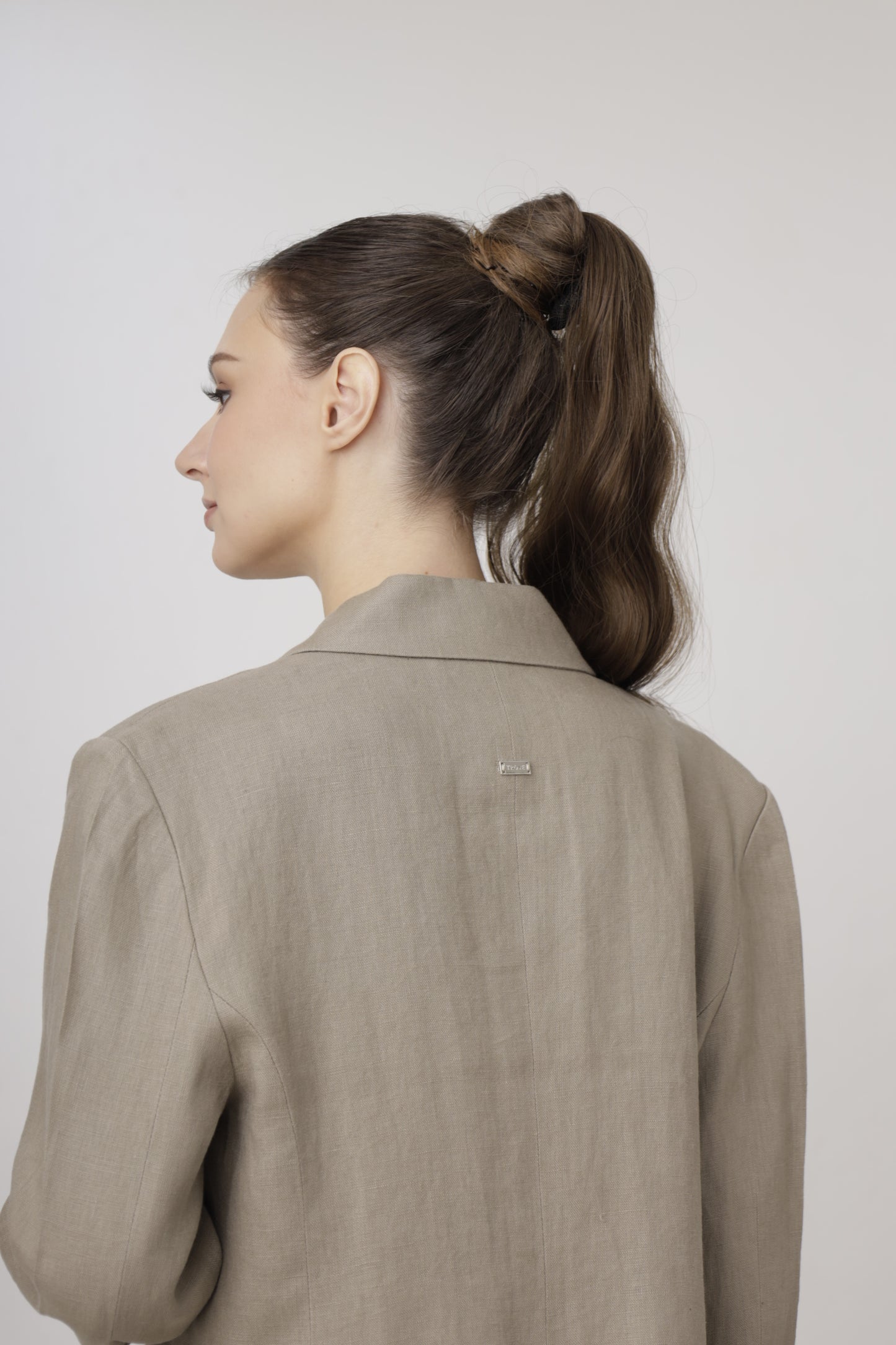 Linen Tailored Ease Blazer