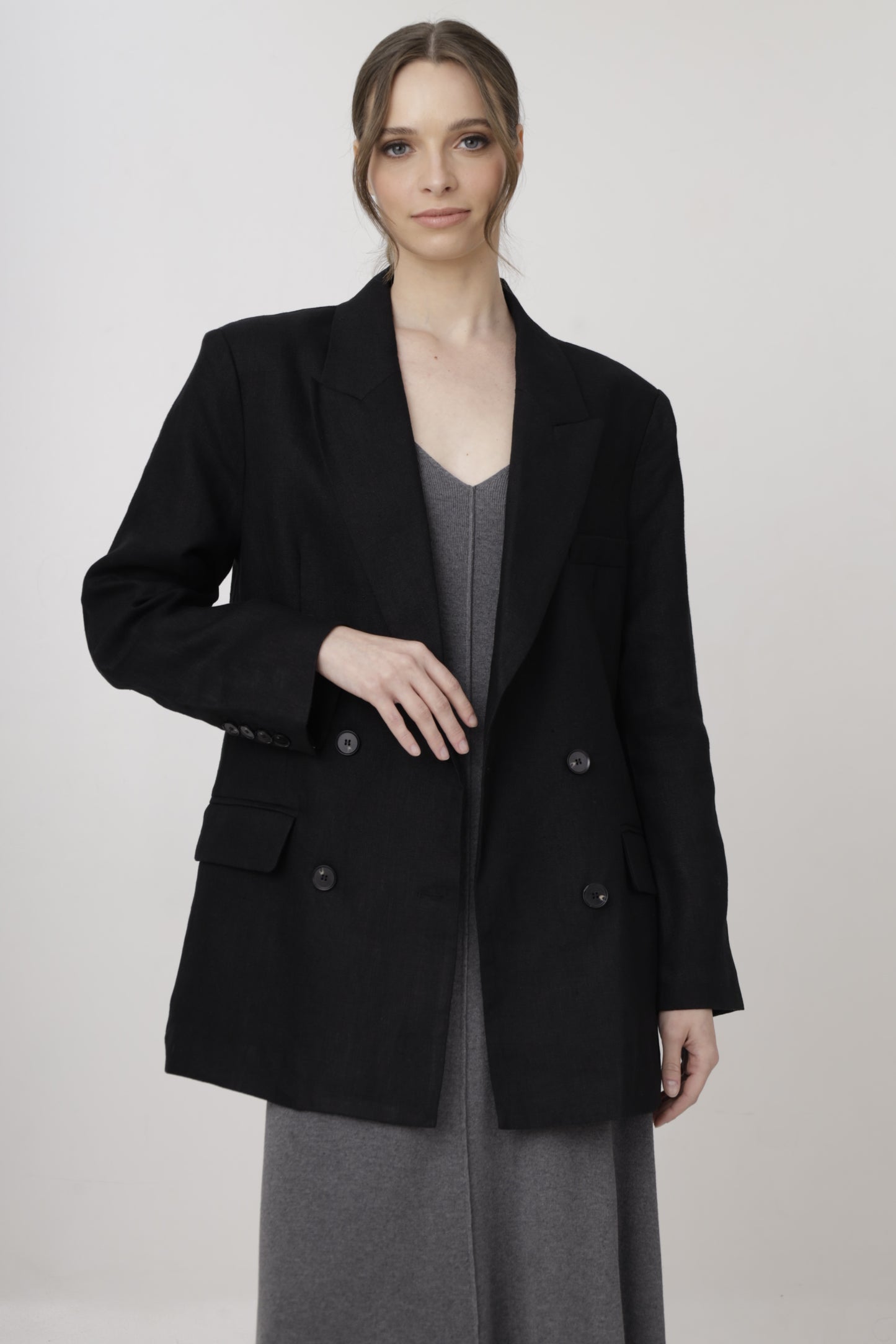 Linen Tailored Ease Blazer