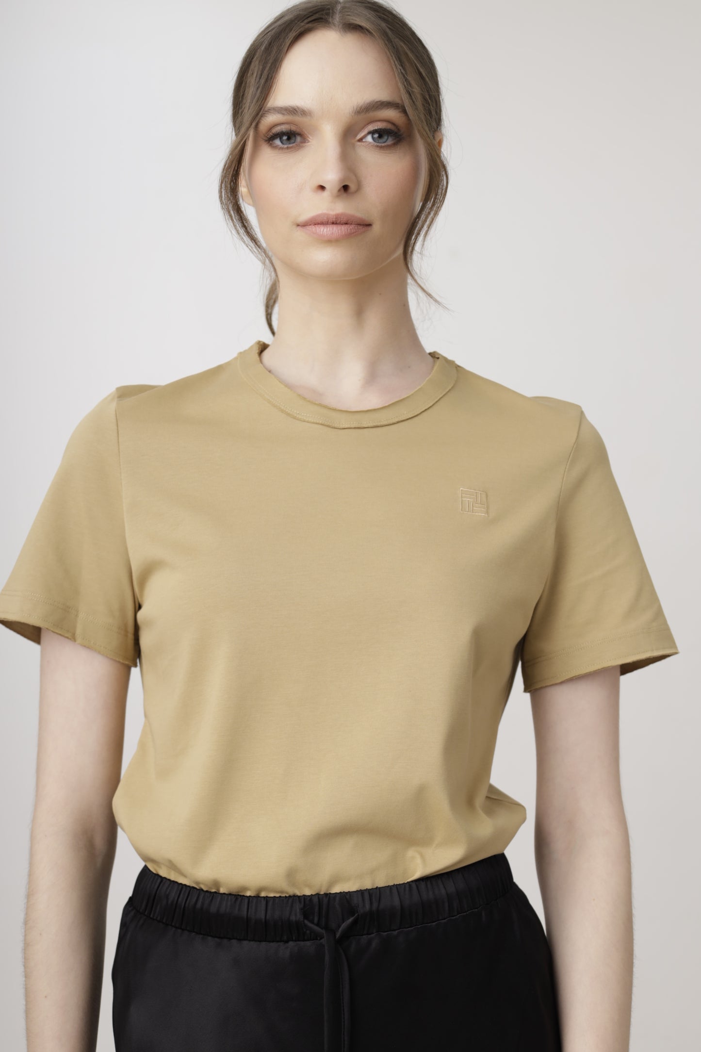 Trove Essential Embroidered Tee