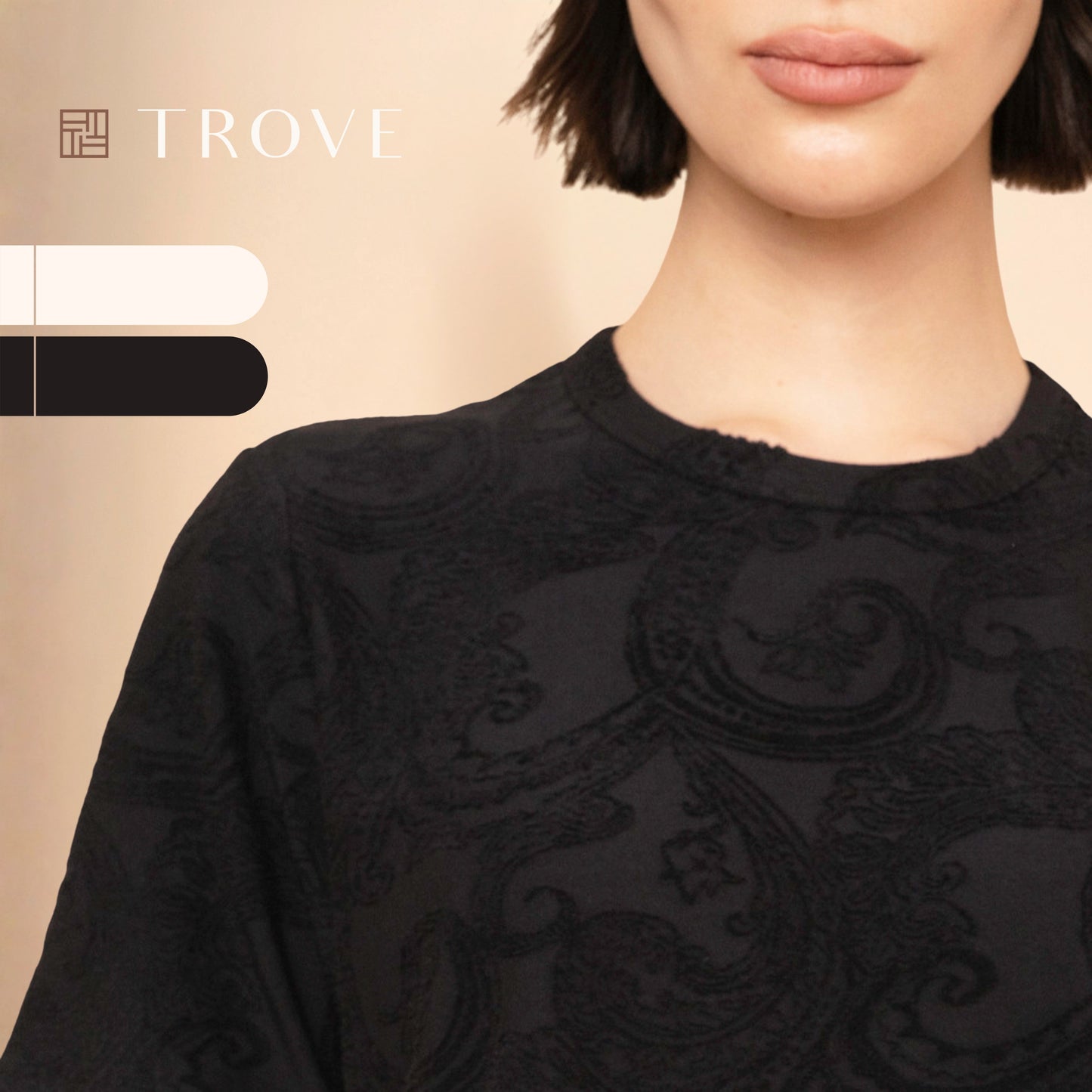 Trove Paisley Textured Pattern T-shirt