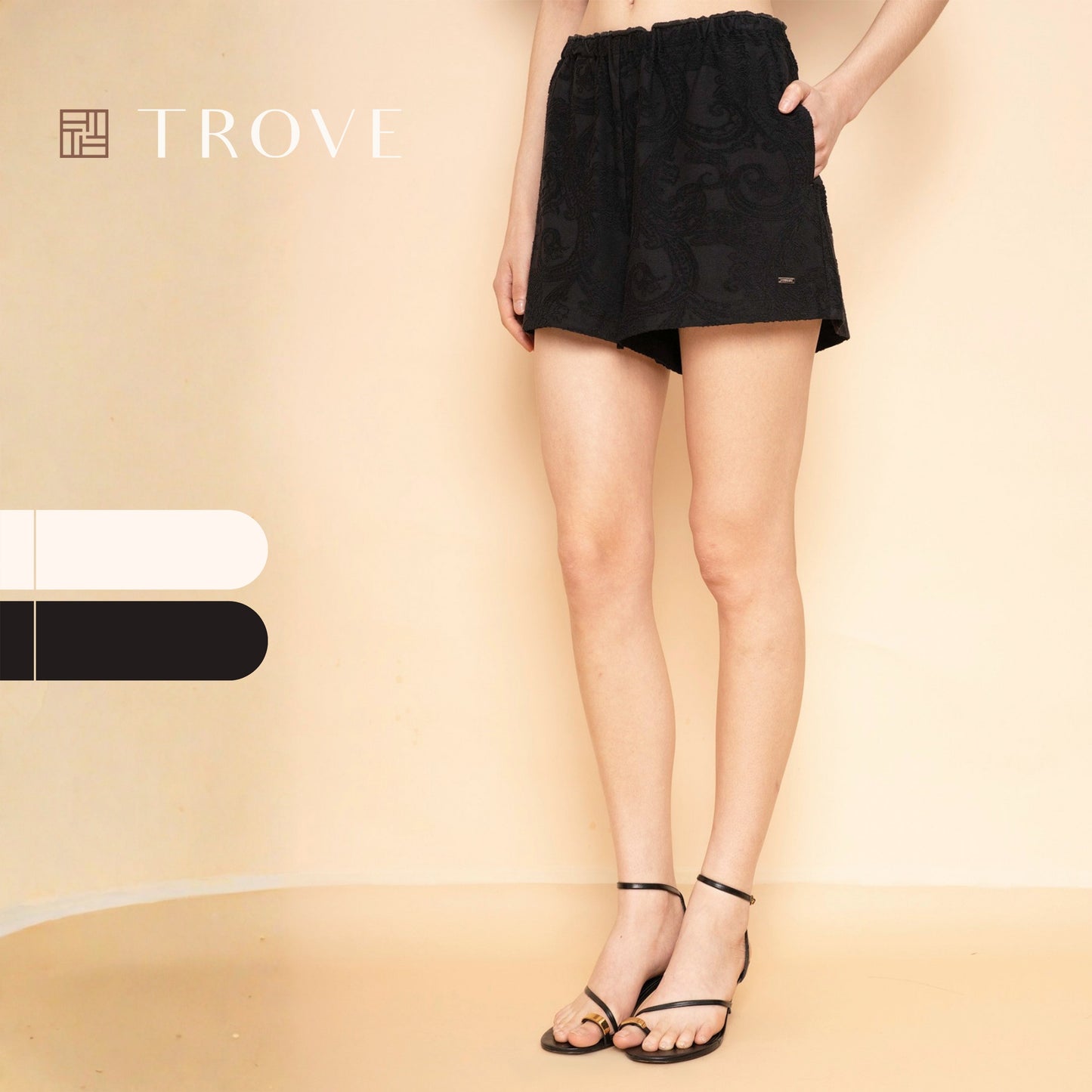 Trove Paisley Textured Pattern Shorts