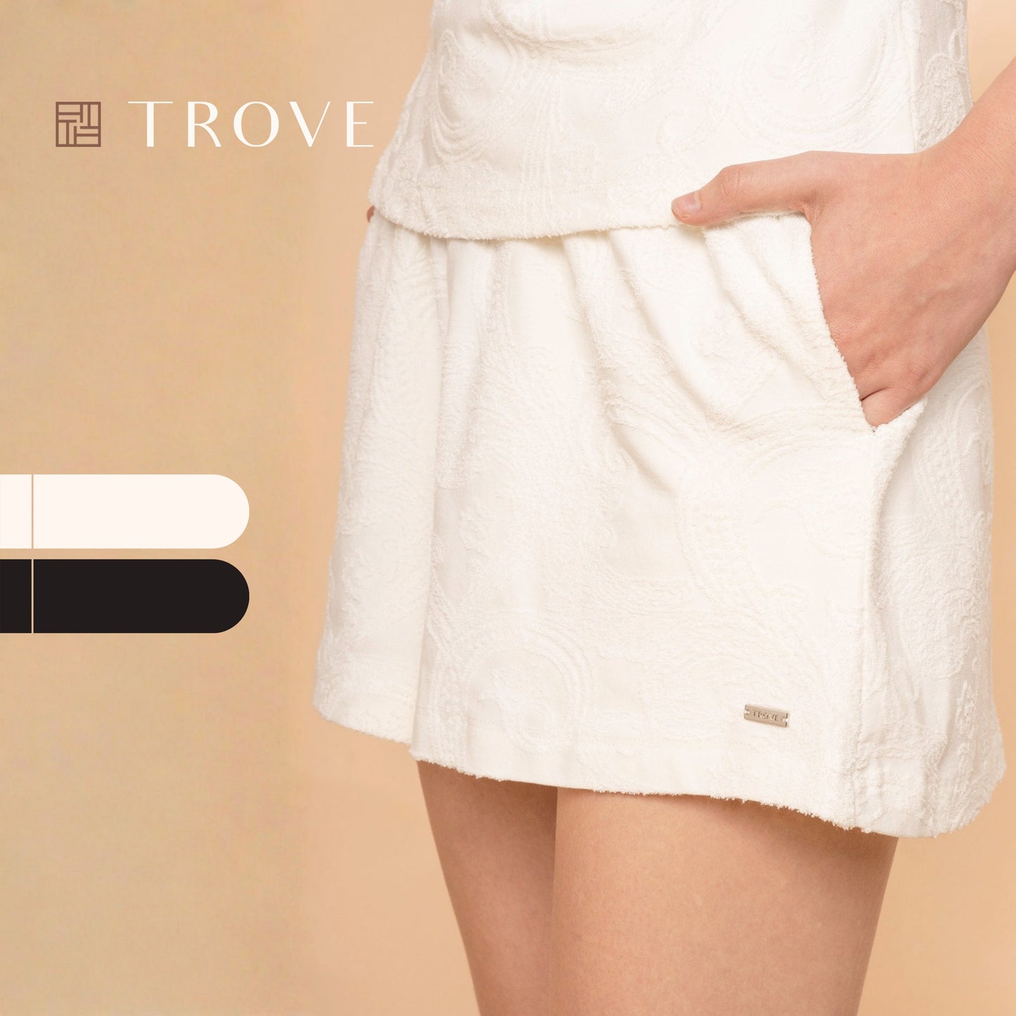 Trove Paisley Textured Pattern Shorts
