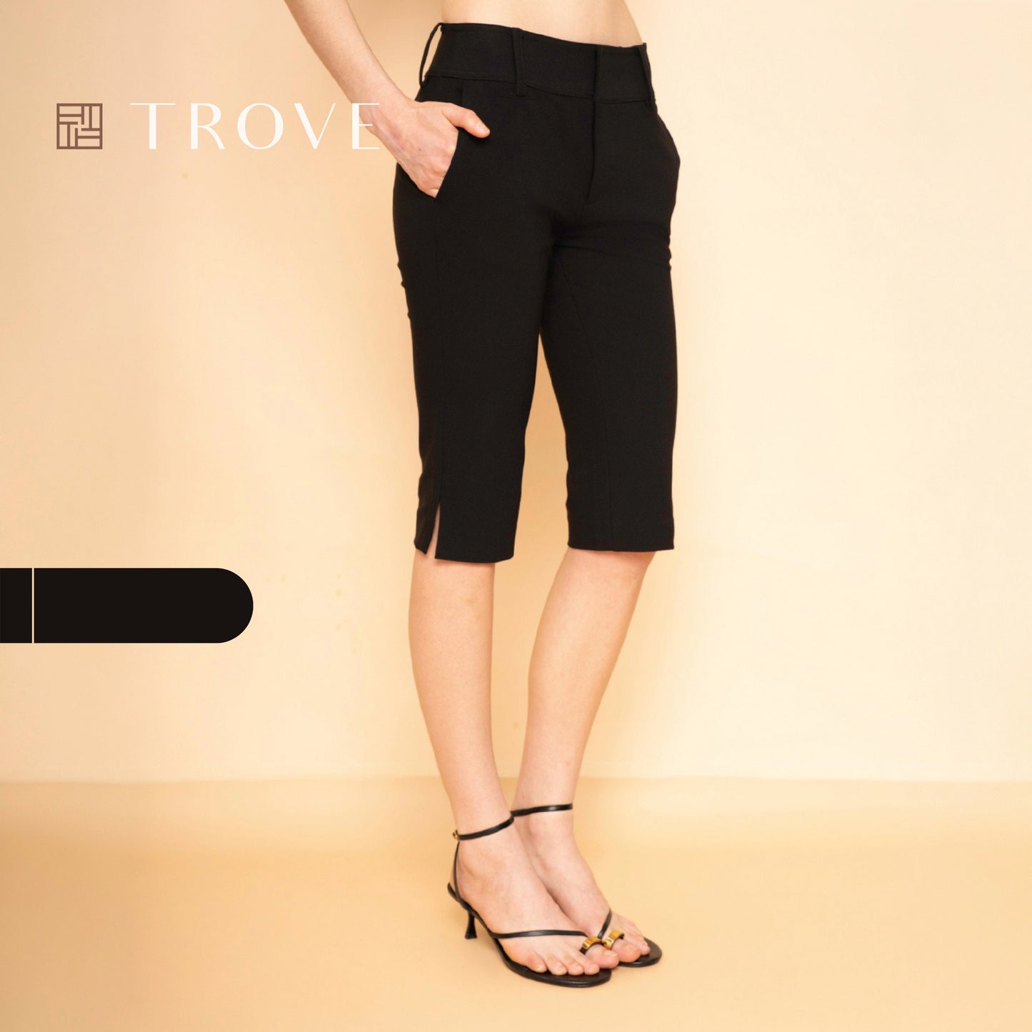 Trove Capri Mid-Waist Pants with Side Slit